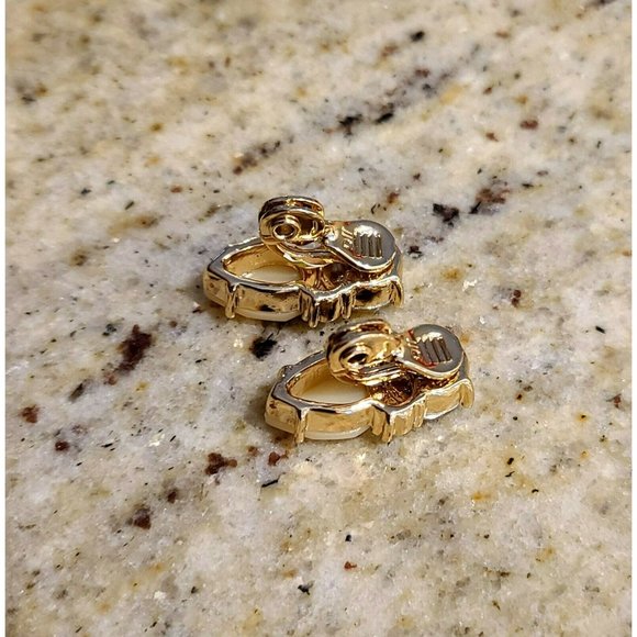 JJG Jonette Jewelry Bee Shaped Clip on Earrings. Yellow and Clear Rhinestones. - Picture 7 of 12